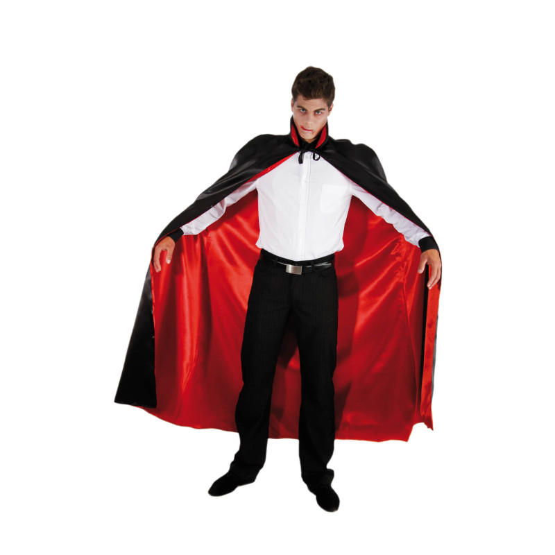 Cape Dracula luxe en satin noir et rouge en vente