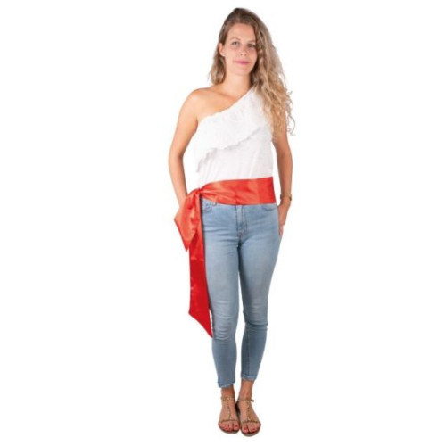 Ceinture rouge en tissus satin en vente.