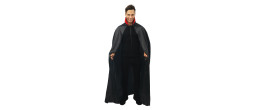 Cape dracula, vampire satinée noire de 140cm en satin avec col rouge pour adulte en vente.