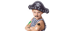 Pochoir maquillage pirate pour enfant en vente chez Be Happy à Paris et en ligne.