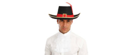 Chapeau de mousquetaire adulte couleur noir avec plumes en vente chez Be Happy