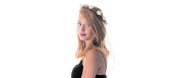 Couronne de fleurs blanche pour adulte en vente chez Be Happy