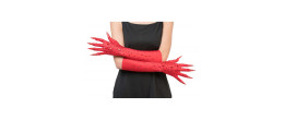 Paire de gants de diablesse rouge avec diamants et griffes rouge long de 45cm en vente à Paris chez Be Happy
