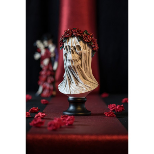 Buste tête de mort avec couronne de roses en résine pour décoration Halloween, dia de los muertos en vente chez Be Happy