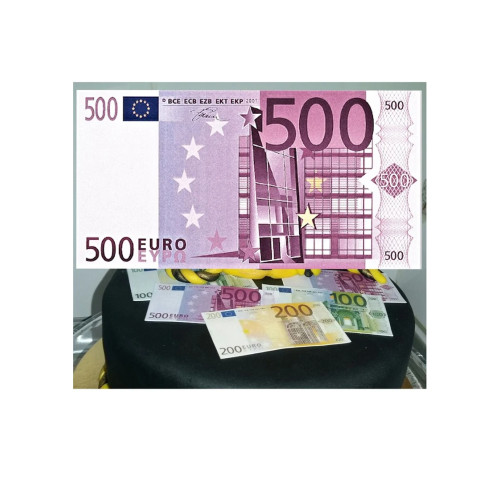 12 faux billets 500 euros
