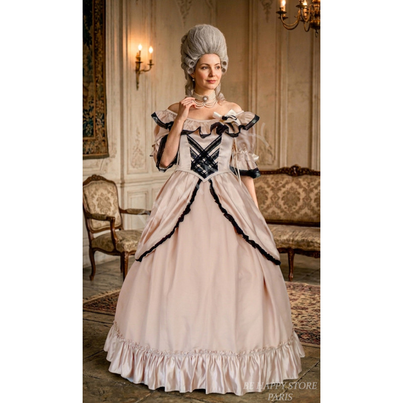 Location robe marquise Marie Antoinette beige ivoire, robe Versailles chez Be Happy à Paris