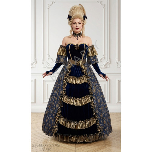 Location de robe marquise Éléonore de Valmont en velours bleu nuit et volants dorés, boutique Be Happy.