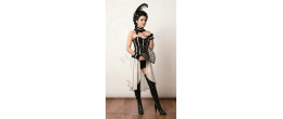 robe victorienne gothique Roxie avec corset noir, jupe en dentelle et accessoires de style néo-victorien, boutique Be Happy.